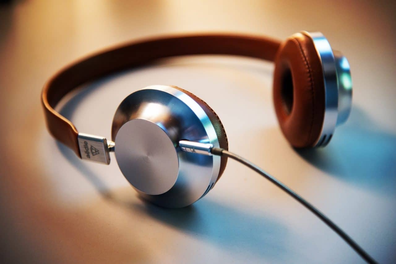 How to Improve Your Music Listening Experience with Hearing Aids ...